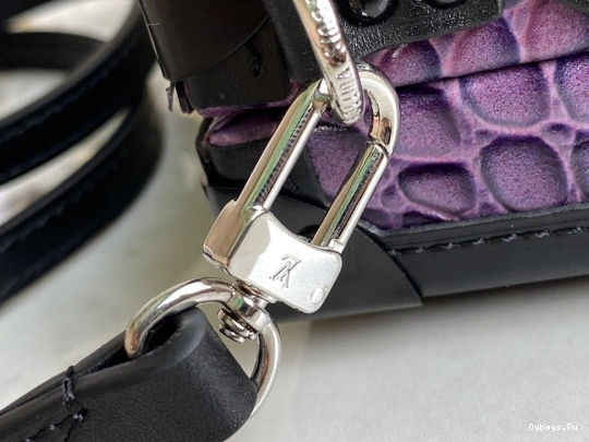 VUITTON PETITE LOUIS MALLE 0127